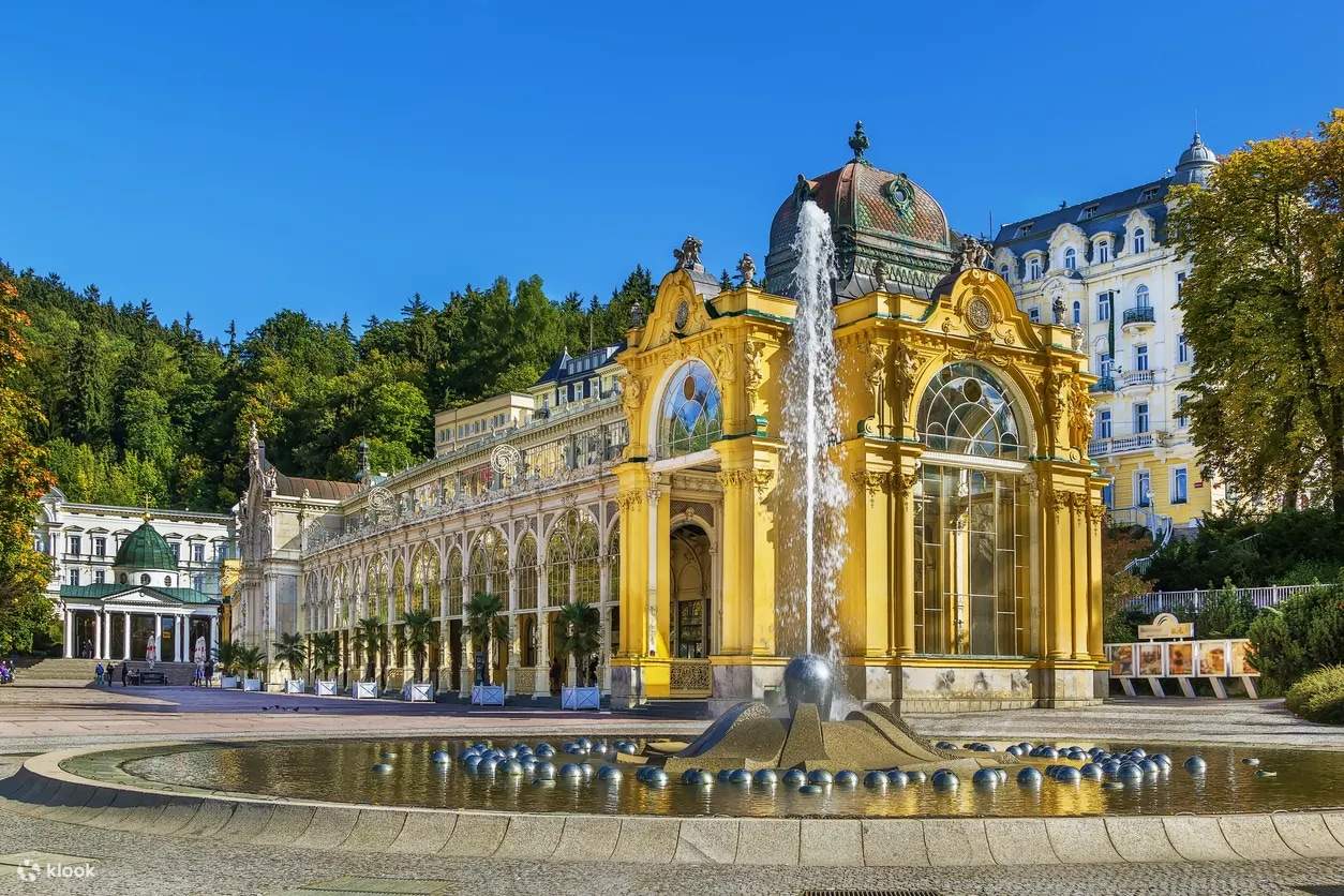 promenade in Karlovy Vary
