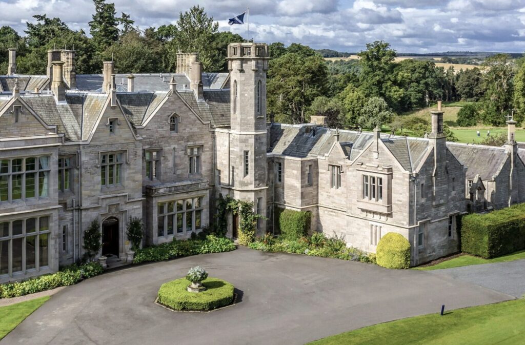 Our Castle Hotel: Schloss Roxburghe